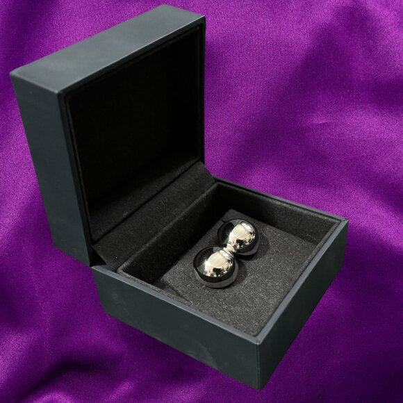 Vintage Silvertone Half-Sphere Earrings - Picture 1 of 6